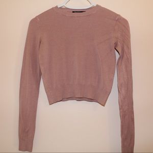 Long-sleeved Crop Top